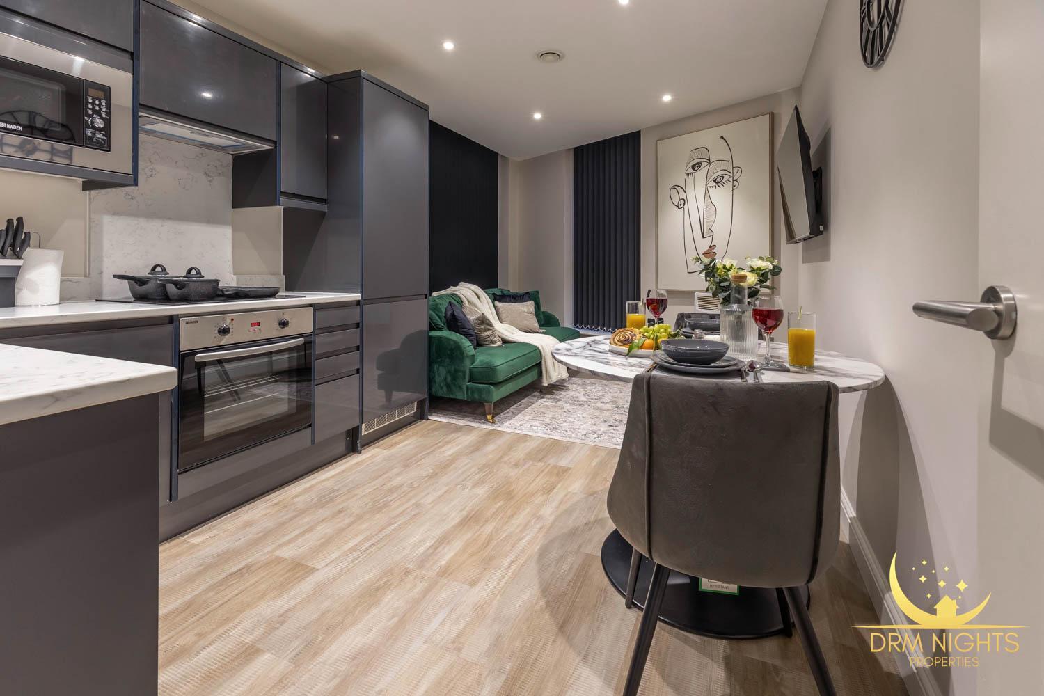 Modern 1-Bedroom Apartment In Leeds City Centre Sleeps 2 Central Station ภายนอก รูปภาพ